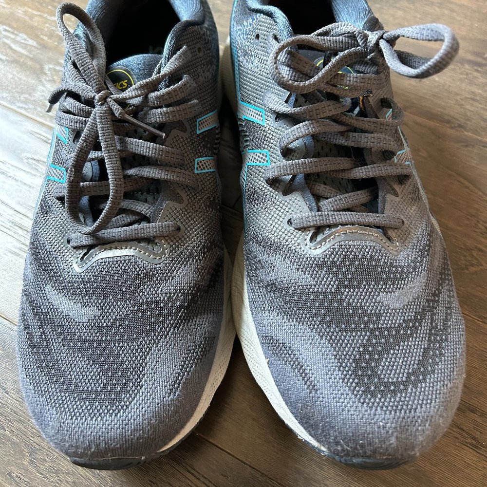 asics gel nimbus size 7